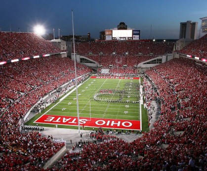 开云网页版-曼联或将通过交换球员完成部分冬窗交易，曼联明年冬窗3亿镑引援