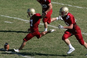 kaiyun-球员因出色表现入选国内最佳阵容候选名单，最佳球员组合列表